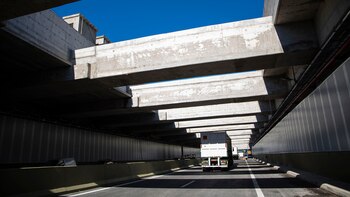 Paseo del Bajo (Lihue Althabe)