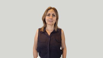 Mónica Ayala es asesora en