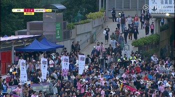 Los hinchas se fueron antes