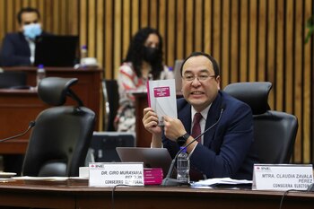 Ciro Murayama agradeció a su