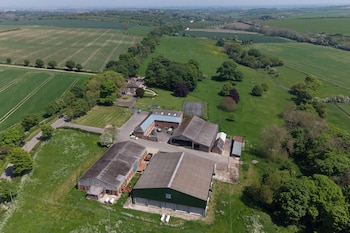 La policía británica emitió alertas