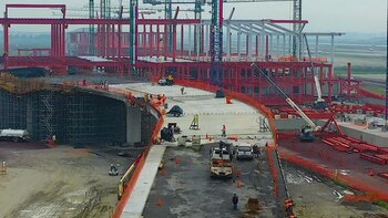 Construcción del Aeropuerto Internacional Felipe