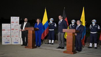 Millonaria donación de vacunas por