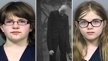 Tres imágenes en hilera con dos fotografías policiales de chicas con gafas y, en el medio, la figura sin rostro del personaje Slender Man