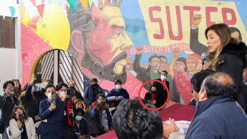 Vanessa Ortiz en reunión de