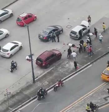 Desde los edificios aledaños a