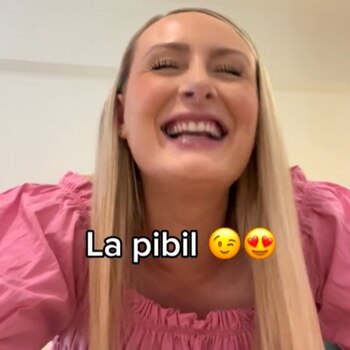 La joven le pidió a