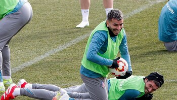 Correa, listo para Salzburgo; Galán