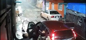 Los sujetos destrozaron una de