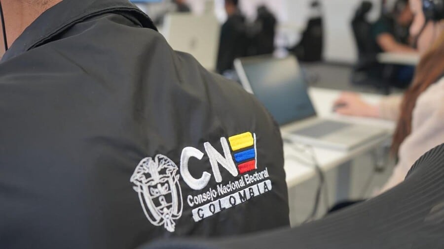 La existencia de más de una decena de investigaciones vigentes ante el Consejo Nacional Electoral impide por ley ejecutar la escisión - crédito Colprensa