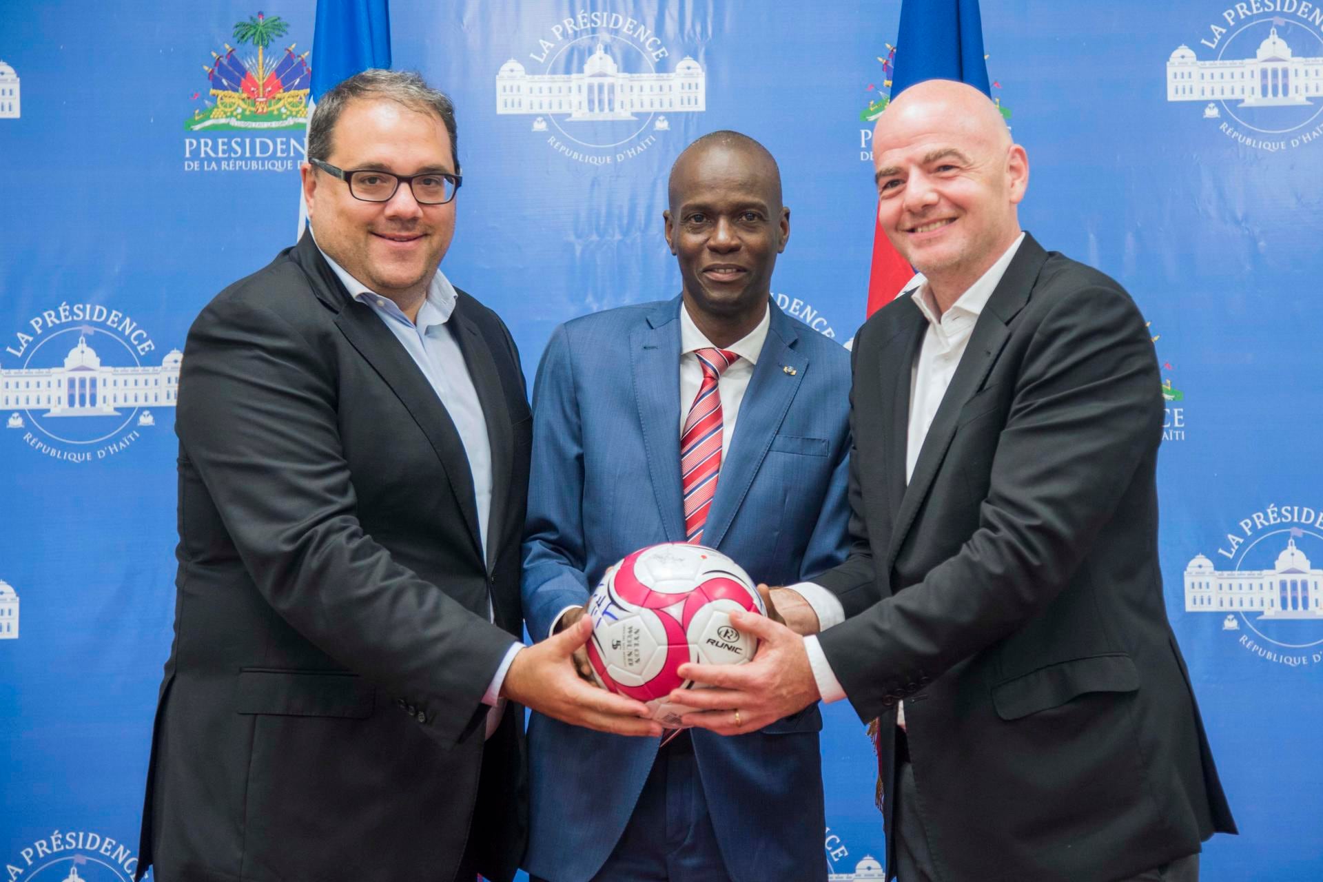 Montagliani presiona a Infantino y complica su viaje a un torneo juvenil en Dominicana