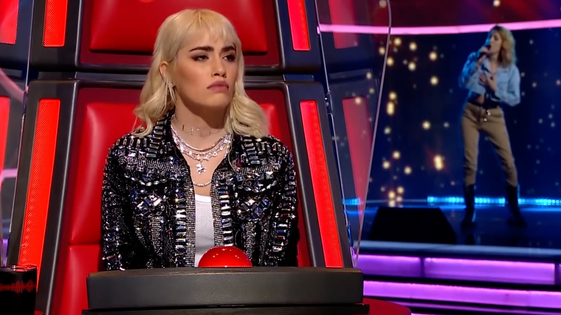 Lali Espósito cumple 35 años: las claves de su estilo entre el pop, el cuero y la moda urbana