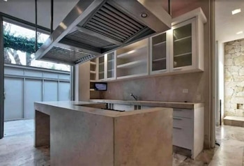 La casa cuenta con una