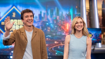 Marta Hazas y Javier Veiga desvelan en ‘El Hormiguero’ la “Guerra Fría” de su matrimonio y sus objetos más preciados
