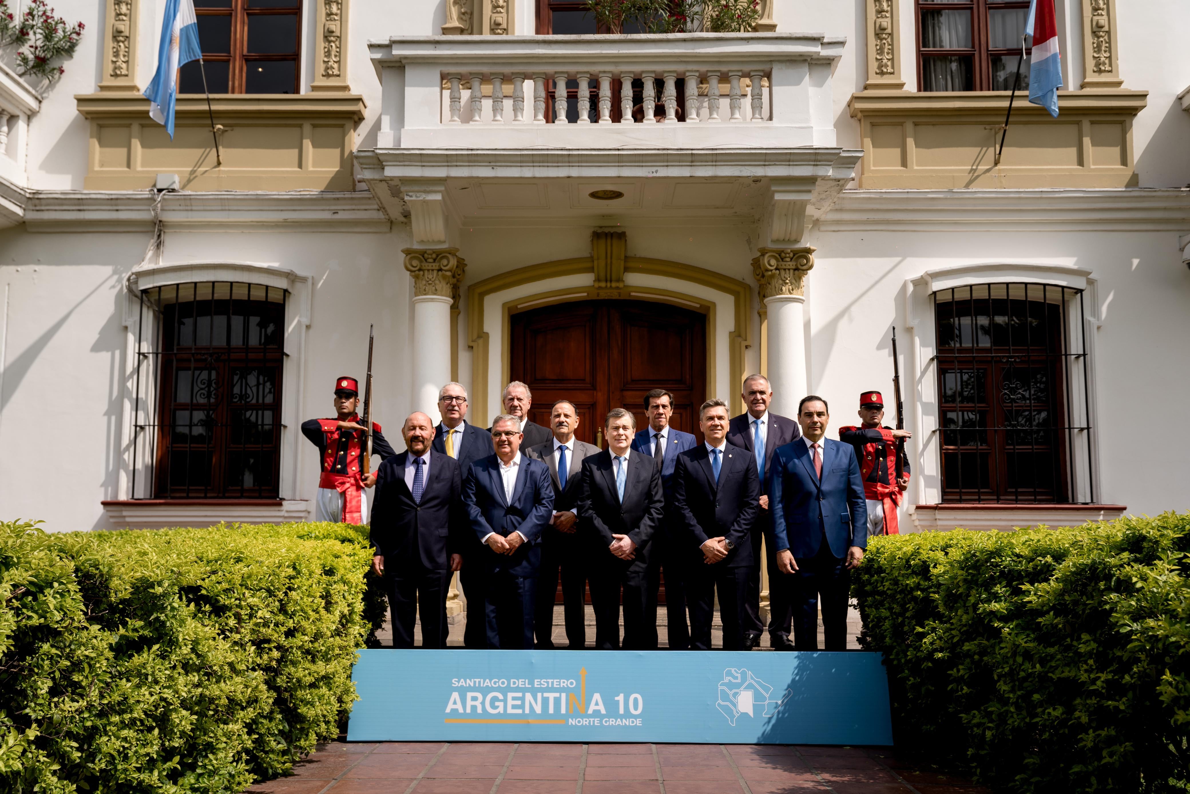 Los gobernadores del Norte Grande se reunirán mañana en el CFI