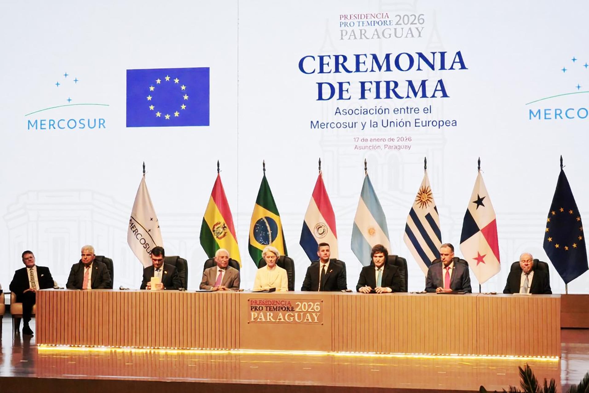 El panel reunido en Asunción para la firma del acuerdo entre el Mercosur y la Unión Europea