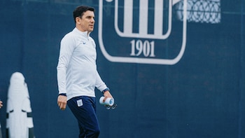Mauricio Larriera debutará como técnico