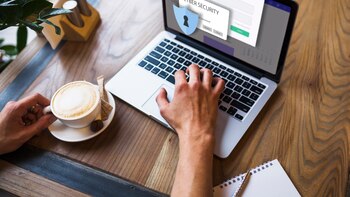 Cuatro acciones que se deben hacer después de dar clic en un enlace falso y malicioso