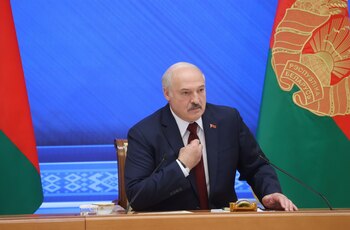 El dictador Alexander Lukashenko recrudece