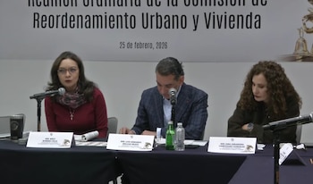 Senadores de la Comisión de