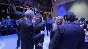 En fotos: así fue la recepción en la Torre Eiffel para el cierre del Argentina Week París