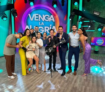 Drake Bell estuvo en Venga