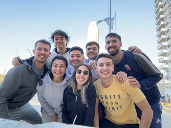 Los jóvenes que suben al