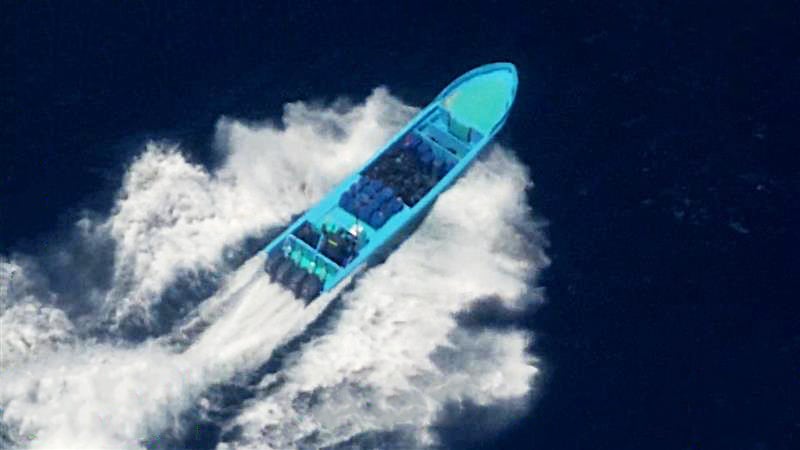 Una Aeronave de Patrulla Marítima de SOUTHCOM (MPA) avistó una embarcación sospechosa tipo