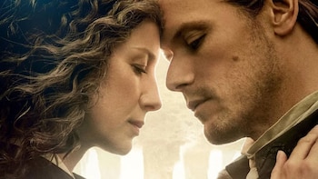 Caitríona Balfe y Sam Heughan