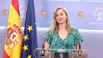 Sumar insta al Gobierno a ampliar el plazo para la regularización: "Nadie debería quedarse fuera de tiempo"