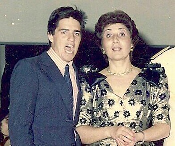 mariano iudica a solas