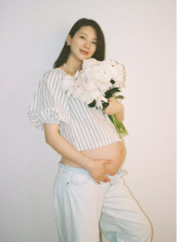 Kim Jin-kyung embarazada. Crédito: Redes sociales