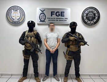 Fue detenido en Sonora y trasladado a Sinaloa. Crédito: FGE Sinaloa
