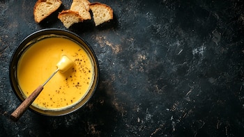 Día Mundial de la Fondue de Queso: recetas irresistibles y los mejores acompañamientos para disfrutar en los días de frío