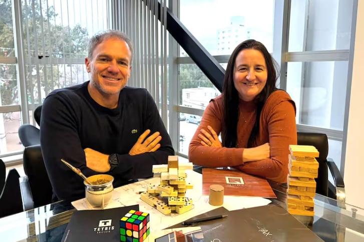 Mauricio Oporto y Josefina Diez son los dueños del estudio Oporto Diez Arquitectos, especializado en arquitectura lúdica