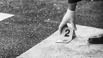 Hallan cuerpo calcinado en Tlalnepantla