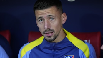 El central francés Clément Lenglet