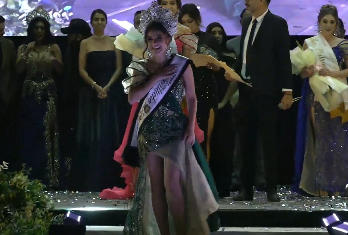 Amigos y vecinos no solo destacaron su belleza, sino su carisma y labor social en la comunidad de Teocaltiche. Foto: (Captura de pantalla)