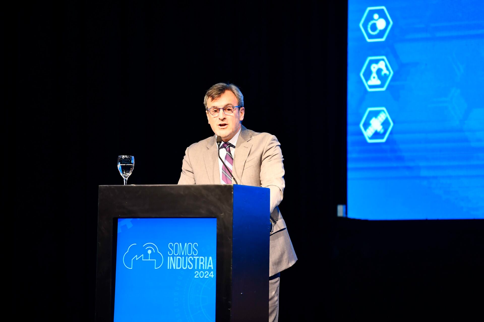 El presidente de la UIA, Martín Rappallini, se refirió a la oportunidad para que avance con la agenda de competitividad