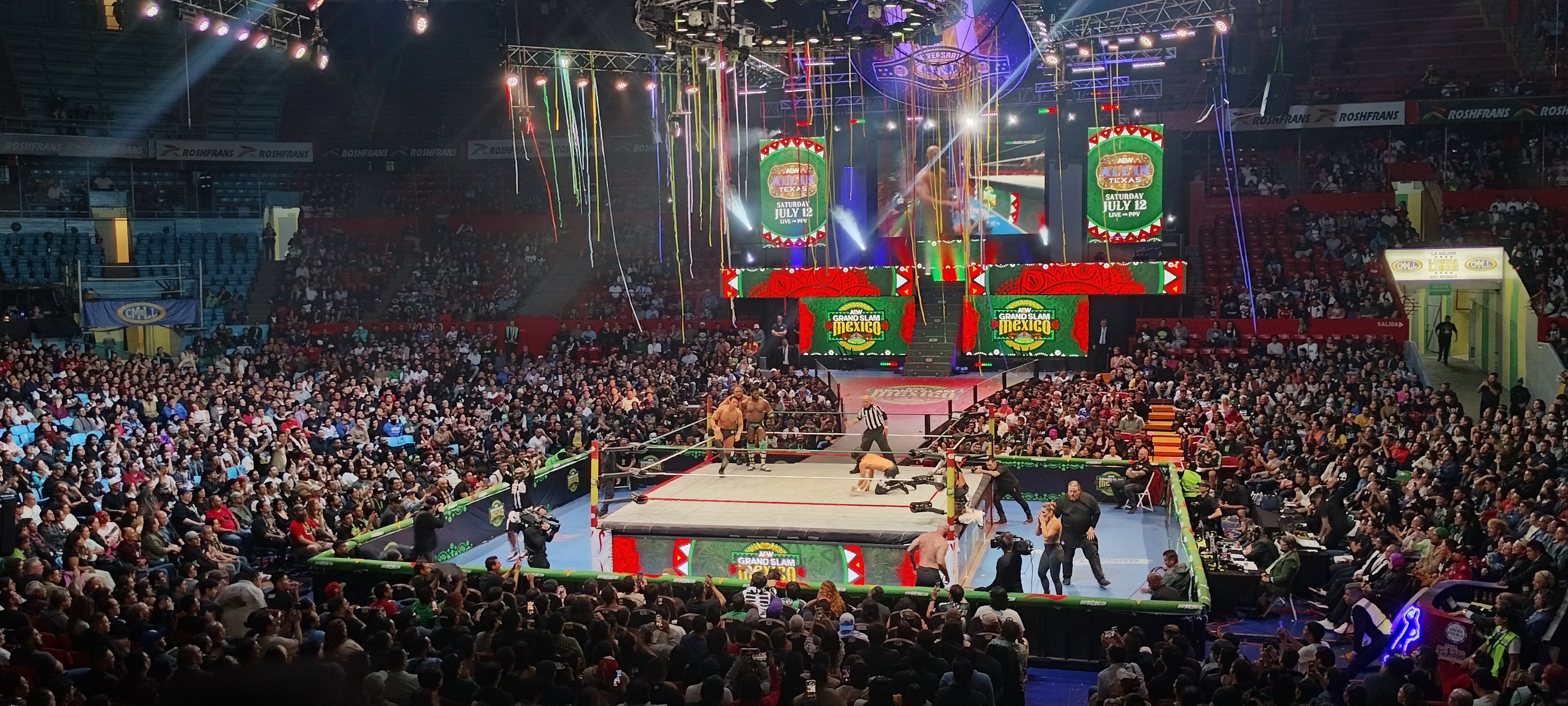 La Arena México fue testigo de un histórico evento donde Místico brilló ante Maxwell Jacob Friedman, Mercedes Moné destronó a Zeuxis y Will Ospreay encabezó una lucha estelar de alto calibre. (Jesús Beltrán / Infobae México)