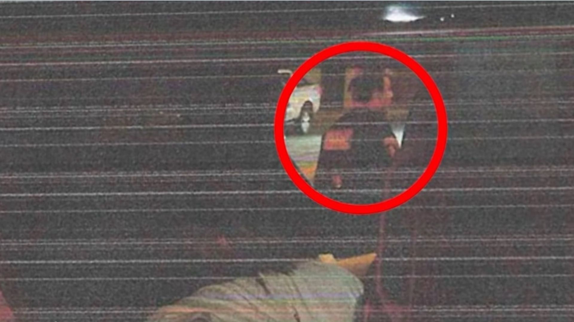Una fotografía hallada en celulares incautados por el secuestro de Jenss Lara Tantaquilla y el cuádruple homicidio en Trujillo abrió una nueva interrogante. (Difundido por Willax TV)