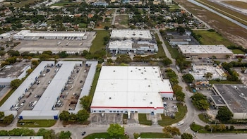 Qué hay detrás de la expansión de centros de almacenamiento en Miami y qué implica para su futuro económico