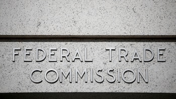 La FTC exige respuestas a nueve empresas por el posible uso de datos personales para cobrar más a algunos clientes