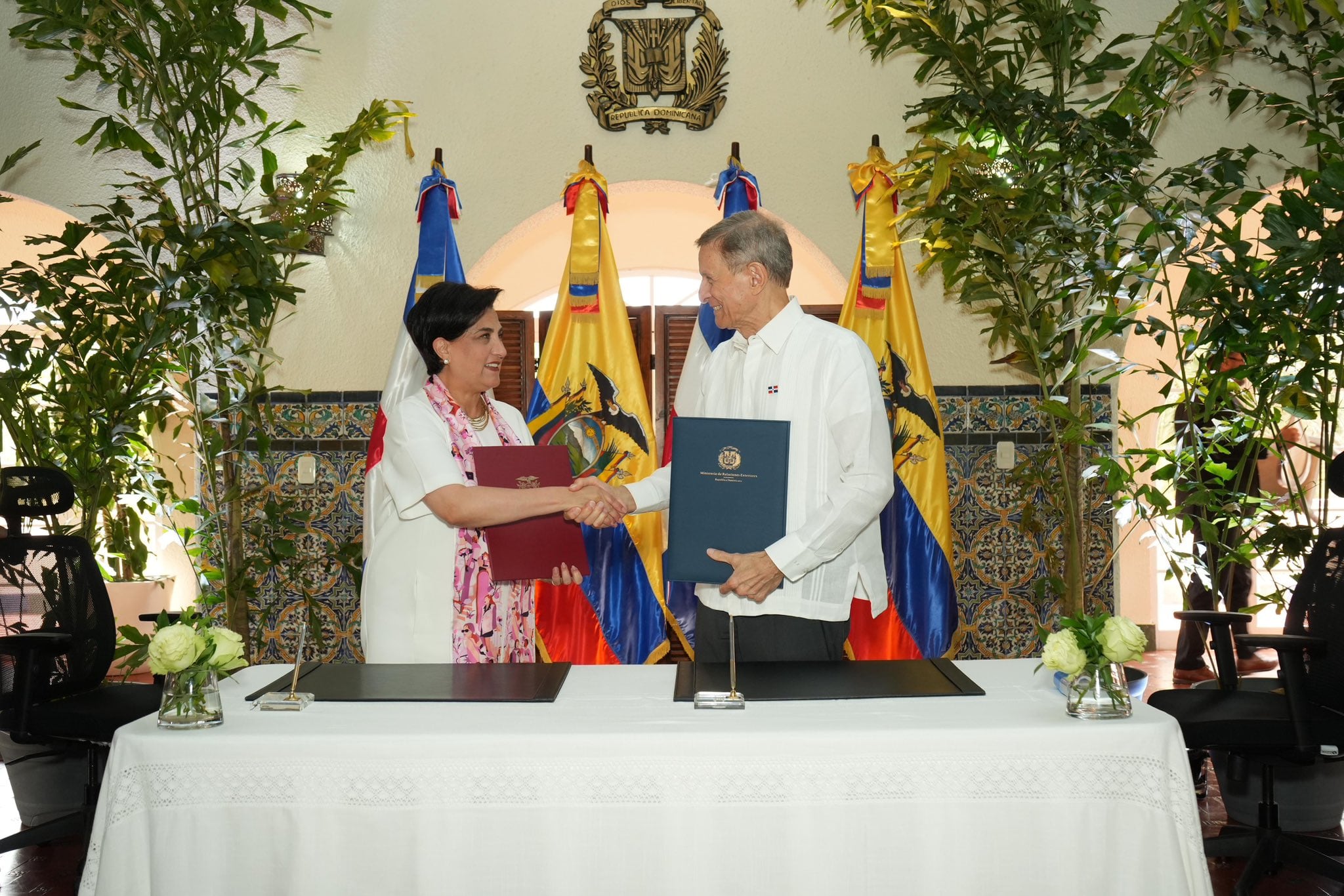 La República Dominicana y Ecuador avanzan hacia un Acuerdo Comercial de Alcance Parcial para fortalecer sus lazos económicos y políticos. (Foto cortesía Cancillería de República Dominicana)