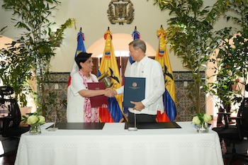 La República Dominicana y Ecuador avanzan hacia un Acuerdo Comercial de Alcance Parcial para fortalecer sus lazos económicos y políticos. (Foto cortesía Cancillería de República Dominicana)
