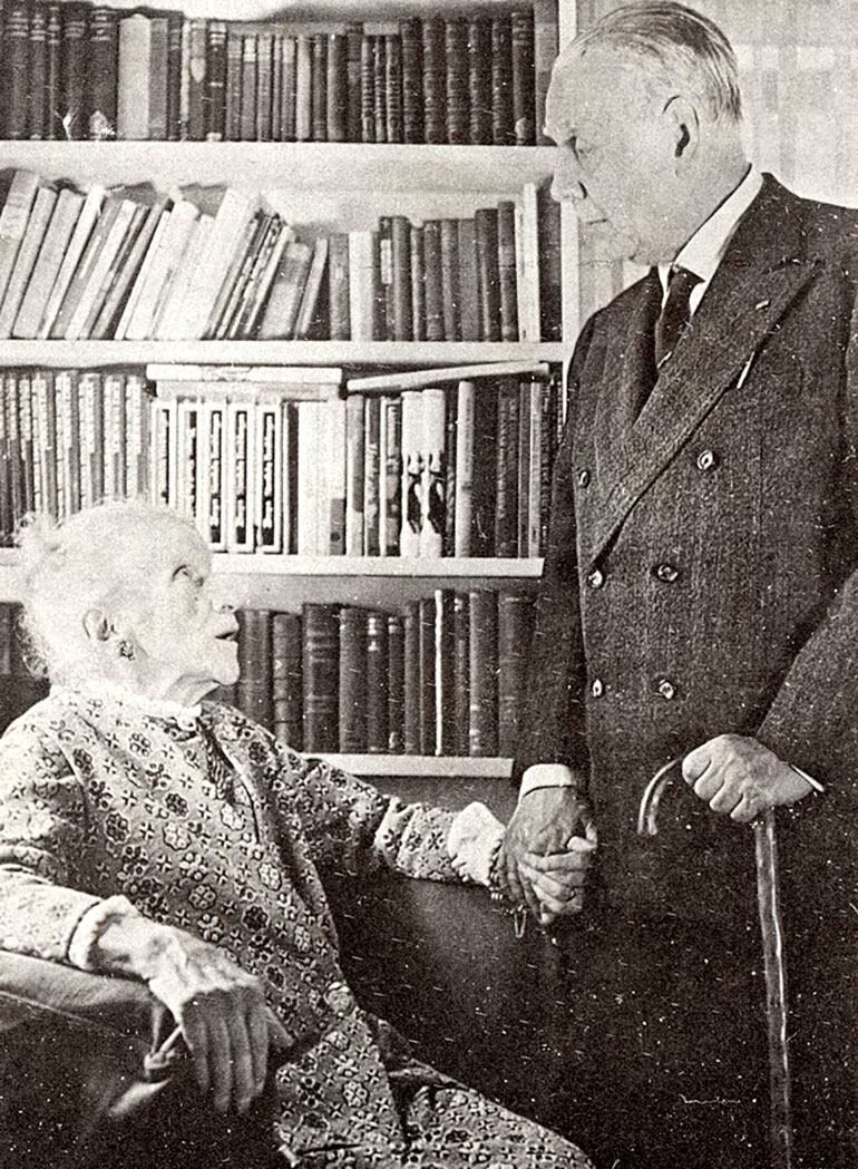 Borges y una Leonor Acevedo ya muy mayor.