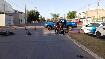 Un motociclista murió durante los