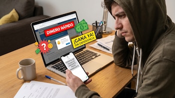 Un joven con una sudadera con capucha mira atentamente un laptop y un teléfono. En las pantallas se ven ofertas de trabajo engañosas sobre "dinero rápido" y "pago inmediato".