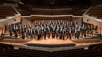 La Filarmónica de Berlín vuelve a la Argentina después de 26 años y su último concierto en el Teatro Colón se podrá ver gratis por streaming