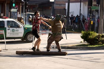 Protestas contra Carabineros tras la